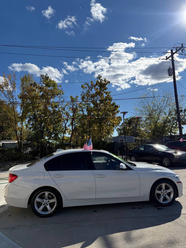 2014 BMW 3 Series 320i