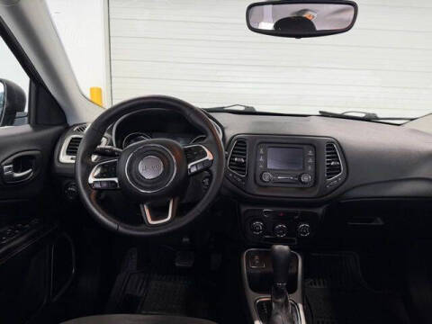 2017 Jeep Compass Sport