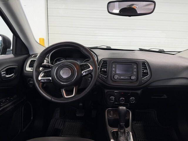 2017 Jeep Compass Sport