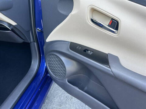 2017 Toyota Prius Two