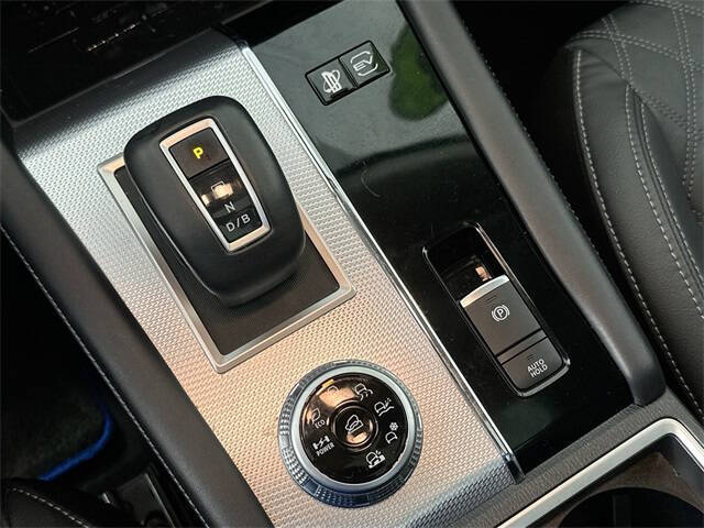 2023 Mitsubishi Outlander PHEV SEL