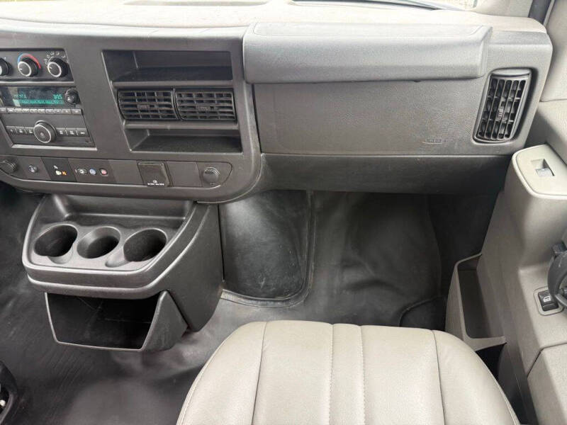 2019 Chevrolet Express 2500