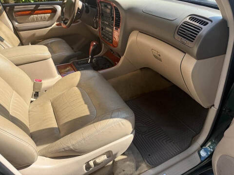 2000 Lexus LX 470
