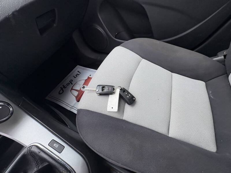 2012 Chevrolet Cruze LS