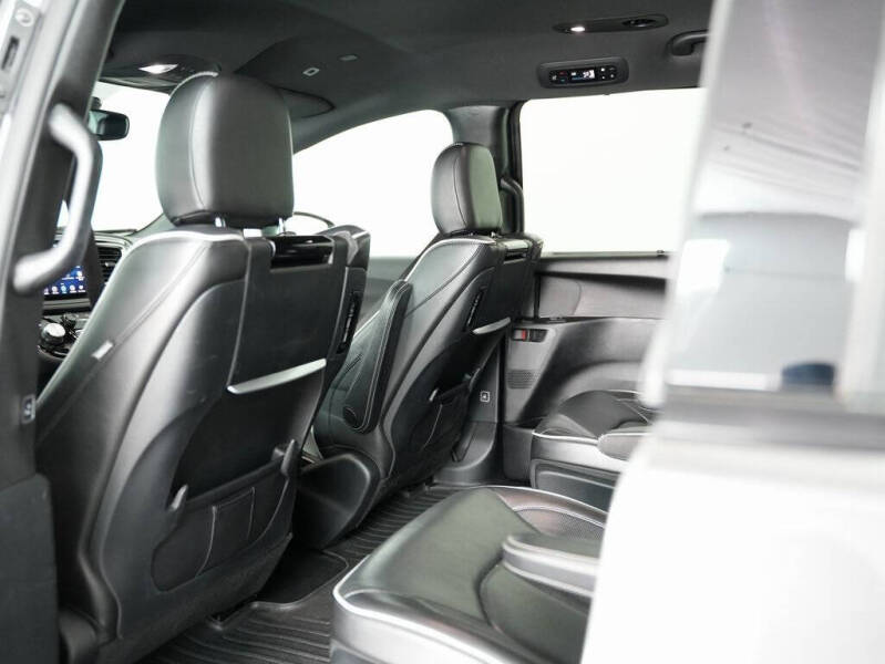 2019 Chrysler Pacifica Hybrid Limited