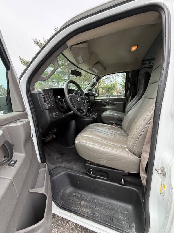 2020 Chevrolet Express 2500