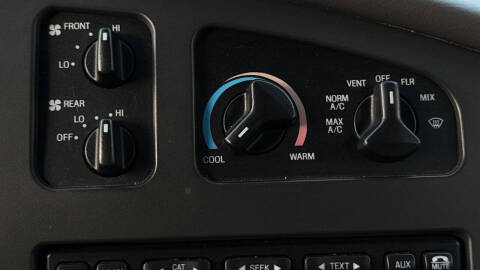 2008 Ford E-Series E-350 SD XLT