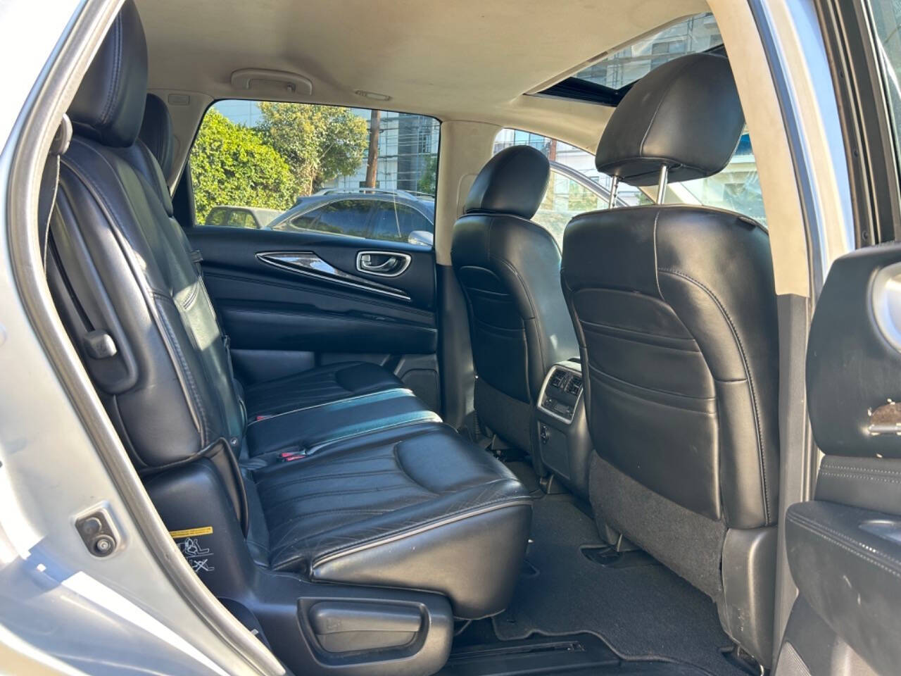 2015 INFINITI QX60 for sale at Carmania in Panorama City, CA