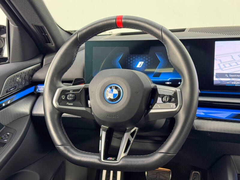 2024 BMW i5 M60