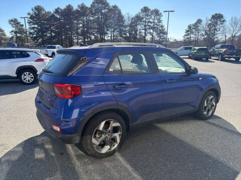 2022 Hyundai Venue SEL