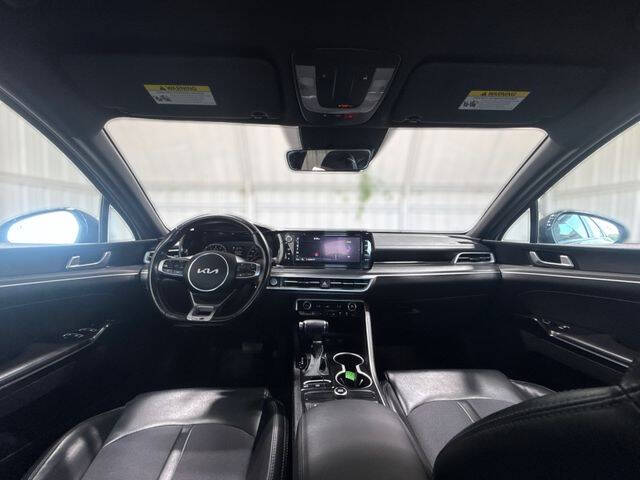 2022 Kia K5