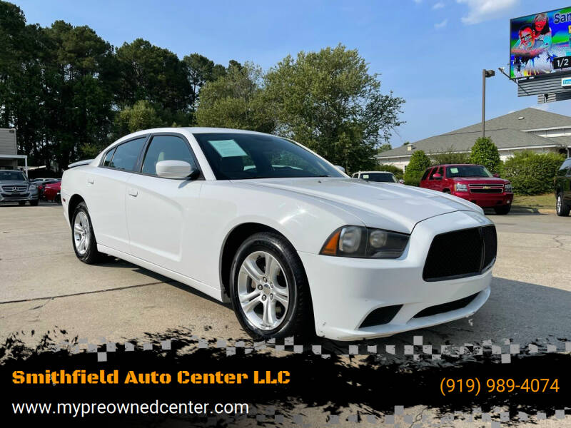 2014 Dodge Charger for sale at Smithfield Auto Center LLC in Smithfield NC
