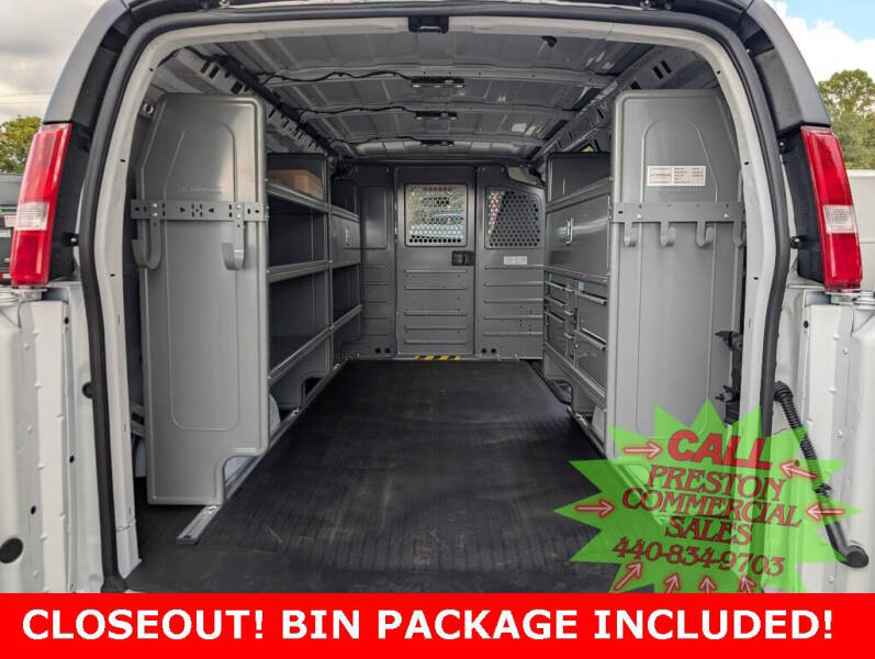 2025 Chevrolet Express 2500