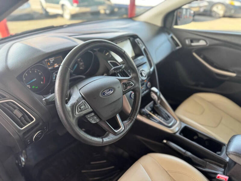 2018 Ford Focus Titanium