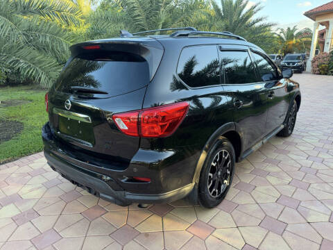 2020 Nissan Pathfinder SV