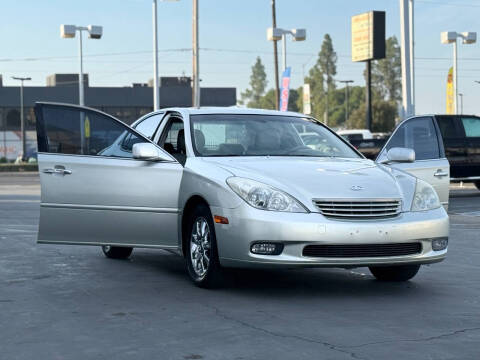 2004 Lexus ES 330