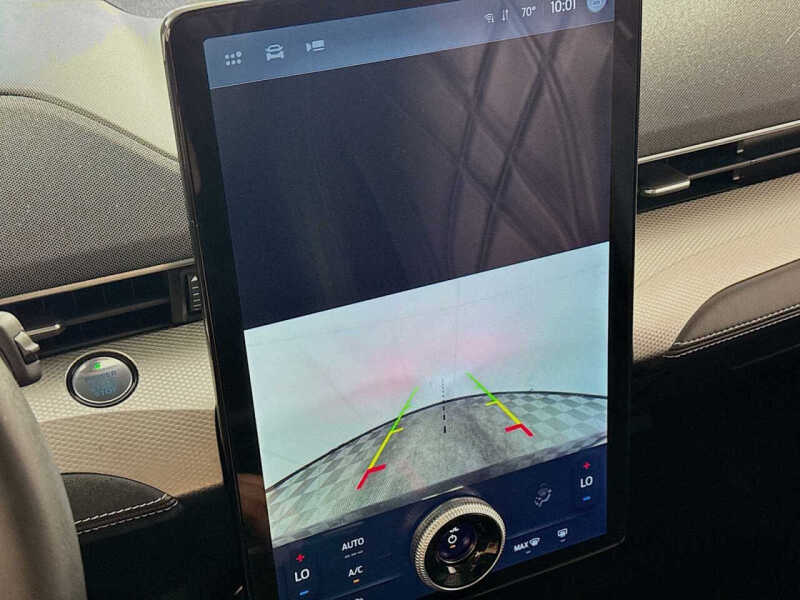 2022 Ford Mustang Mach-E Select