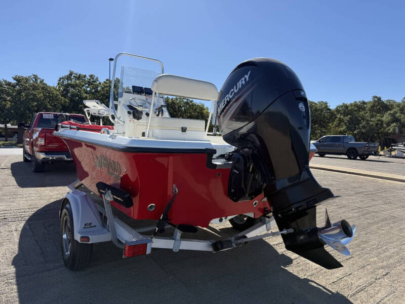 2015 Mako 19 CPX