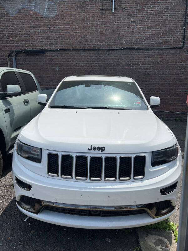 2015 Jeep Grand Cherokee for sale at Luxury Auto Mall, Inc. in Brooklyn NY