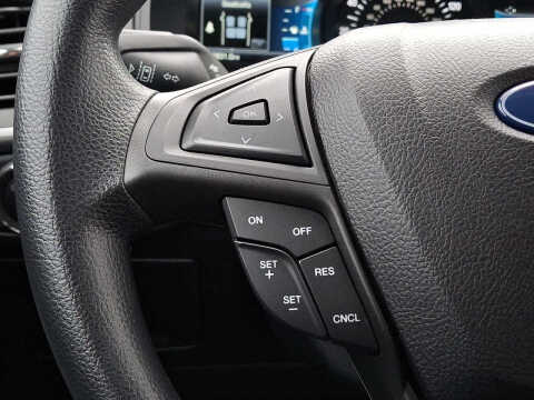 2023 Ford Edge SE