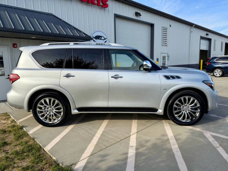 2015 Infiniti QX80