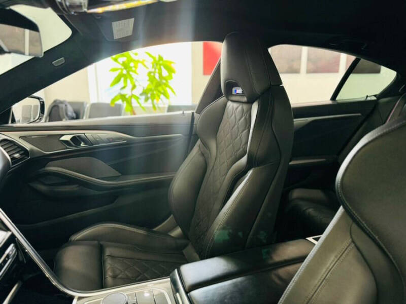 2022 BMW M8 Competition