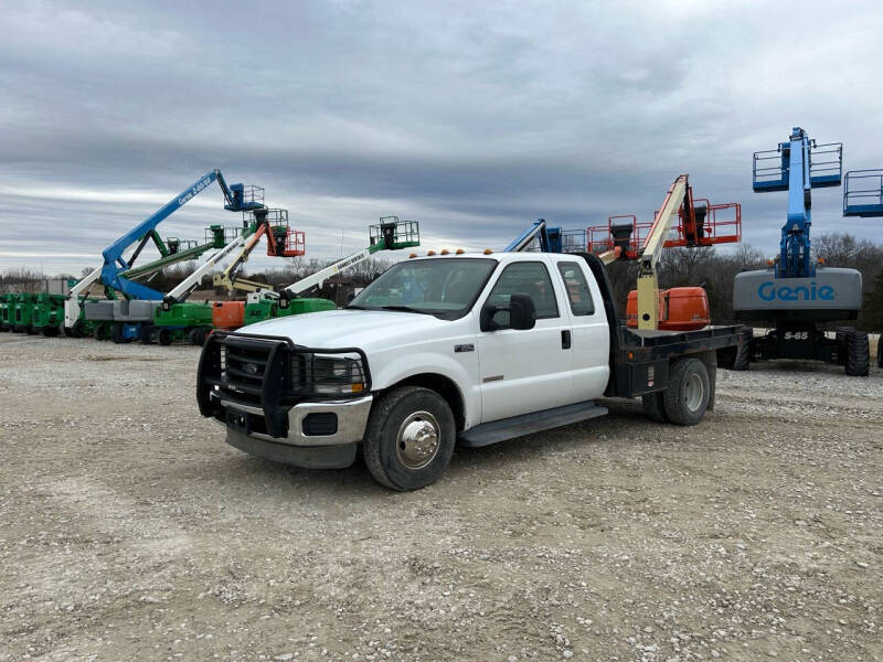 2004 Ford F-350 Super Duty for sale at Ken's Auto Sales in New Bloomfield MO