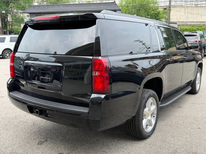 2017 Chevrolet Suburban LT