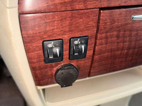 2013 Toyota Sienna XLE 8-Passenger