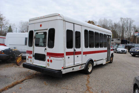 2016 Ford E-Series E-450 SD