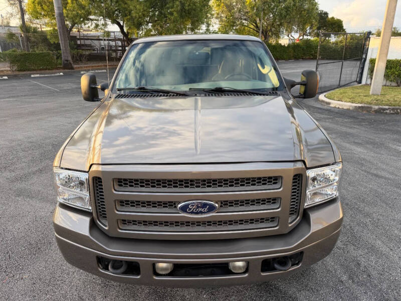 2005 Ford Excursion Limited