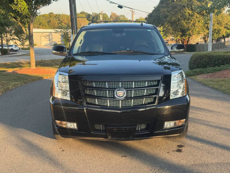 2013 Cadillac Escalade Premium