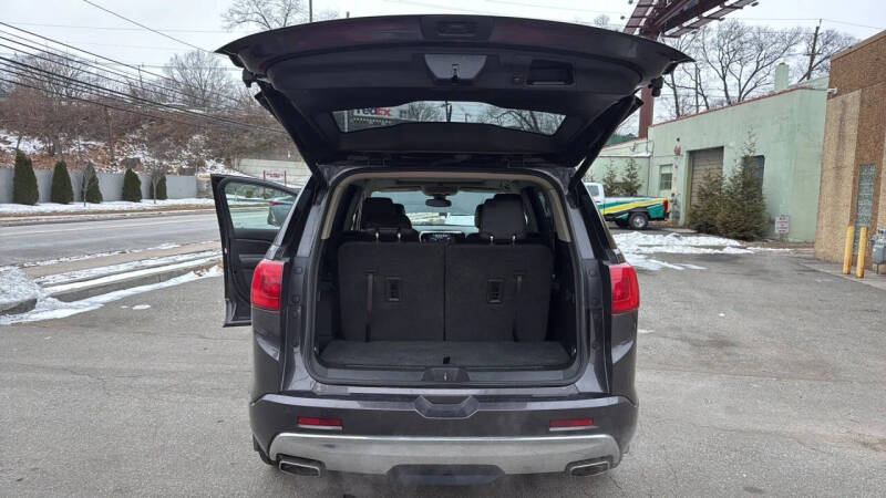 2018 GMC Acadia Denali