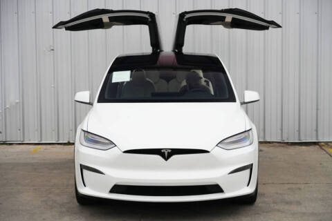 2023 Tesla Model X Standard Range