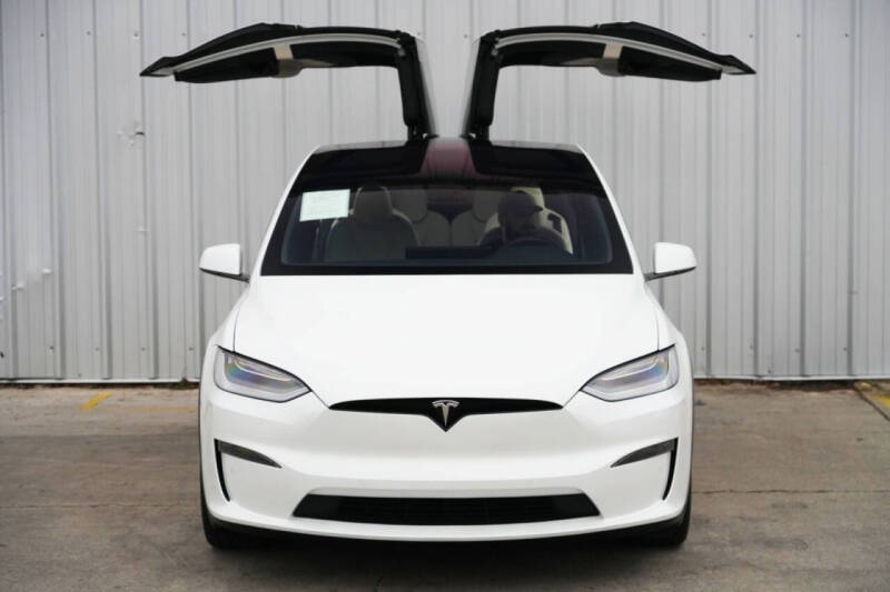 2023 Tesla Model X Standard Range