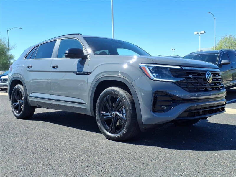 2026 Volkswagen Atlas Cross Sport SEL R-Line Black 4Motion