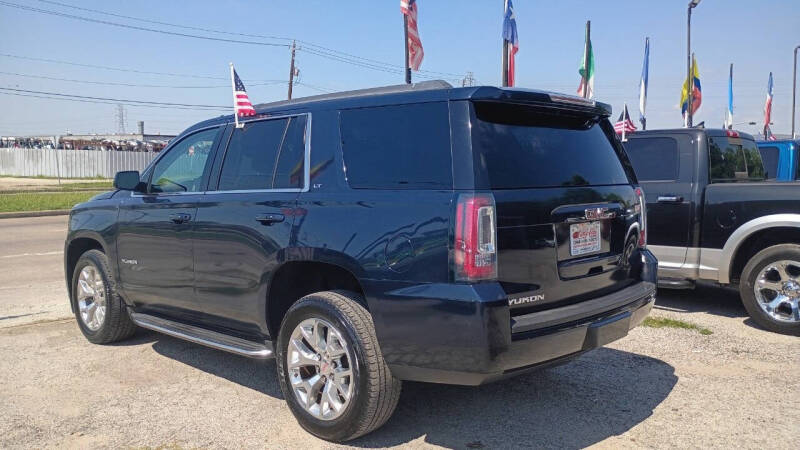 2017 GMC Yukon SLT