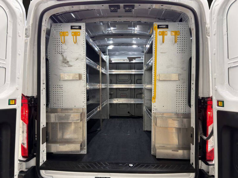 2022 Ford Transit
