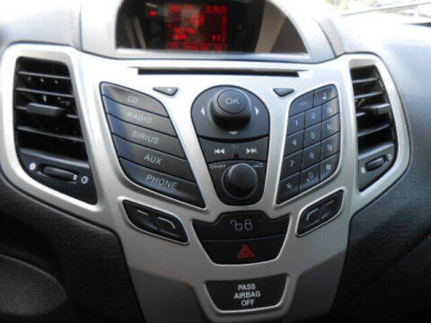2011 Ford Fiesta SE