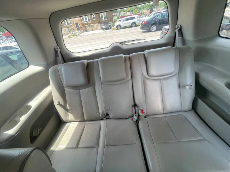 2016 Nissan Quest