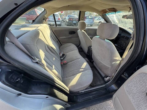 2002 Saturn S-Series SL2