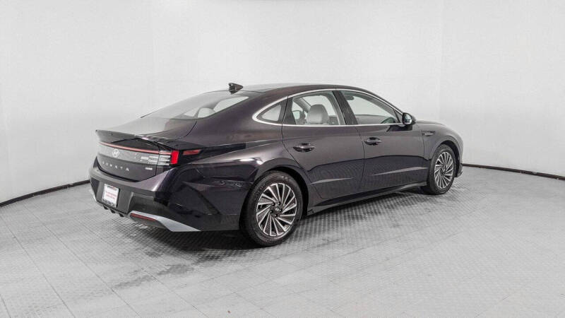 2024 Hyundai Sonata Hybrid SEL