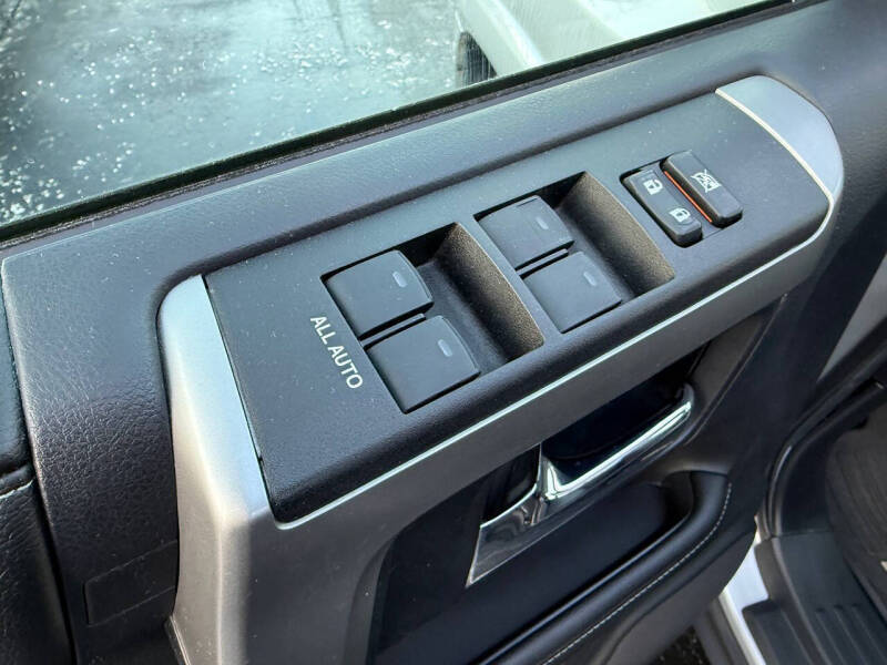 2014 Toyota 4Runner SR5