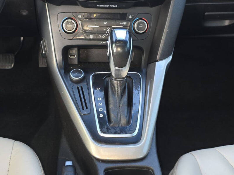 2016 Ford Focus Titanium