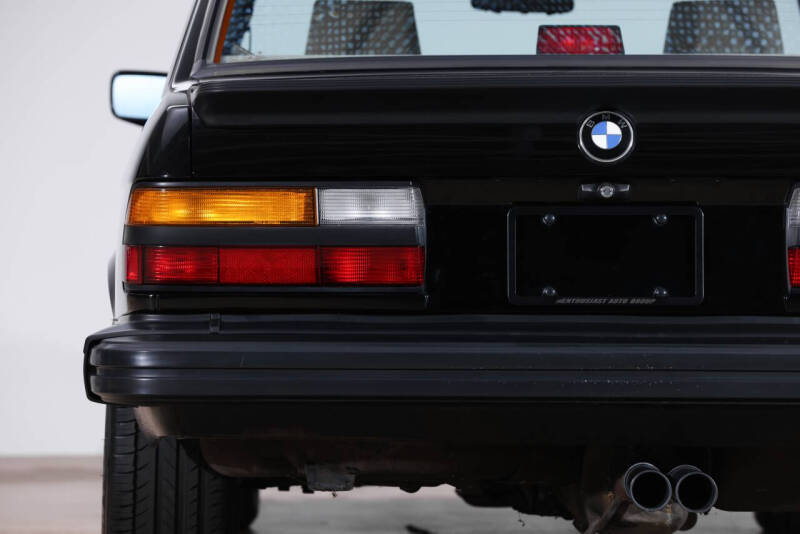 1988 BMW M5