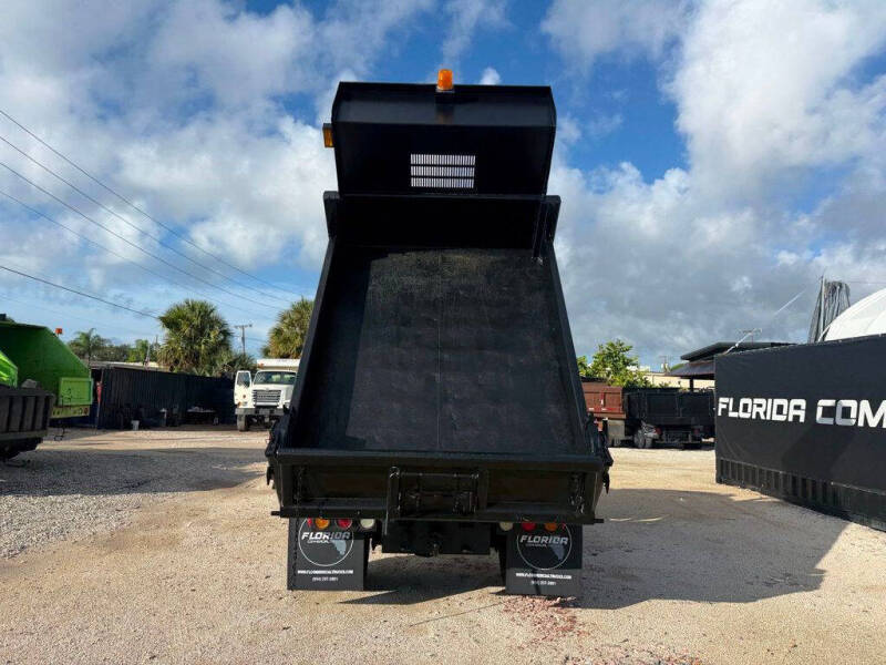 2011 International DuraStar 4300