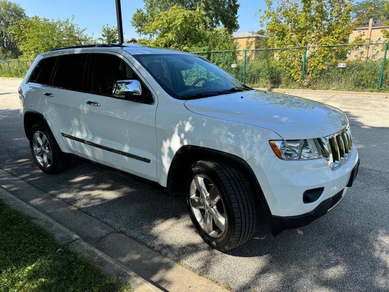 2013 Jeep Grand Cherokee Overland photo 3