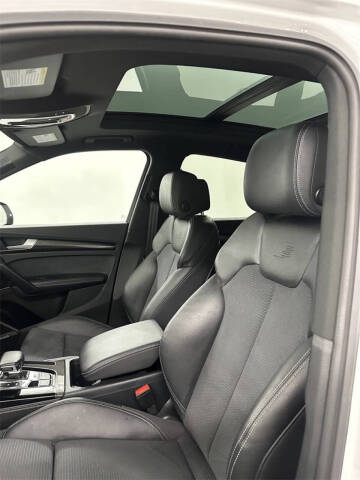 2022 Audi SQ5 Sportback 3.0T quattro Premium Plus