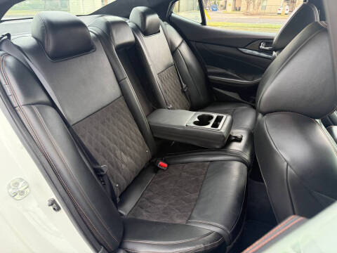 2023 Nissan Maxima 3.5 SR