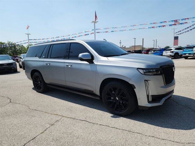 2023 Cadillac Escalade ESV Sport Platinum